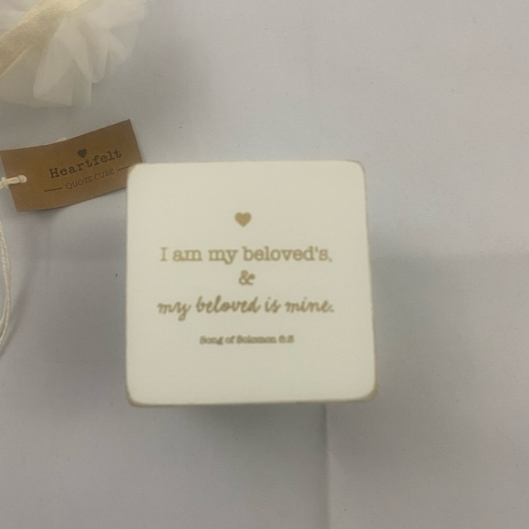 Heartfelt Quote Cube Wedding Mr. and Mrs. Gift Bible Quotes Organza Bag - Picture 7 of 10